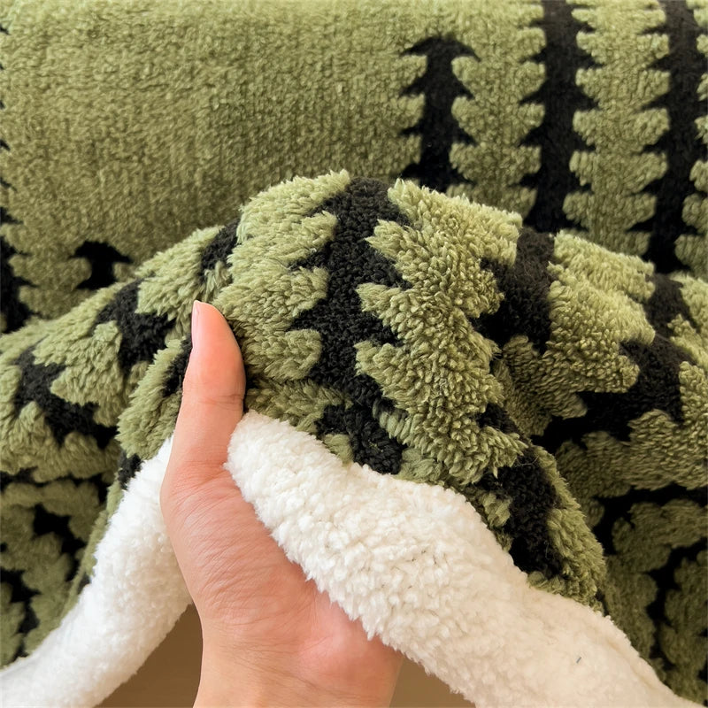 Cozy Plush Fleece Blanket with Spruce Design